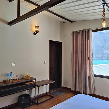 Horizon Resort Attabad Lake Hunza Karimabad  Exterior photo