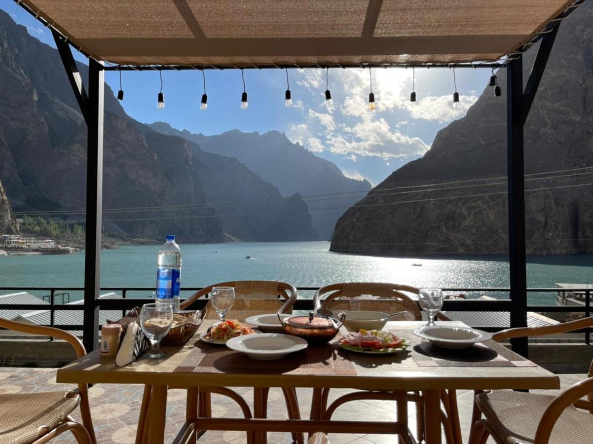 Horizon Resort Attabad Lake Hunza Karimabad  Exterior photo