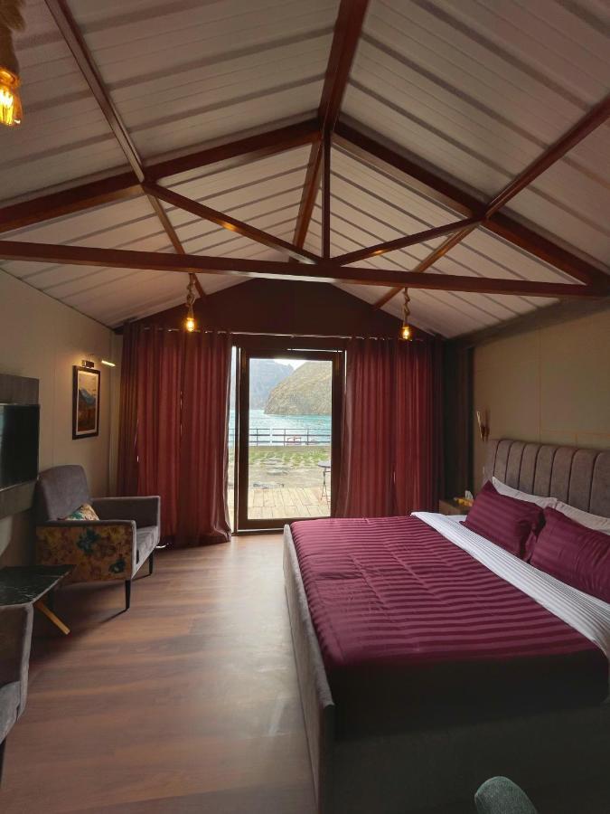 Horizon Resort Attabad Lake Hunza Karimabad  Exterior photo