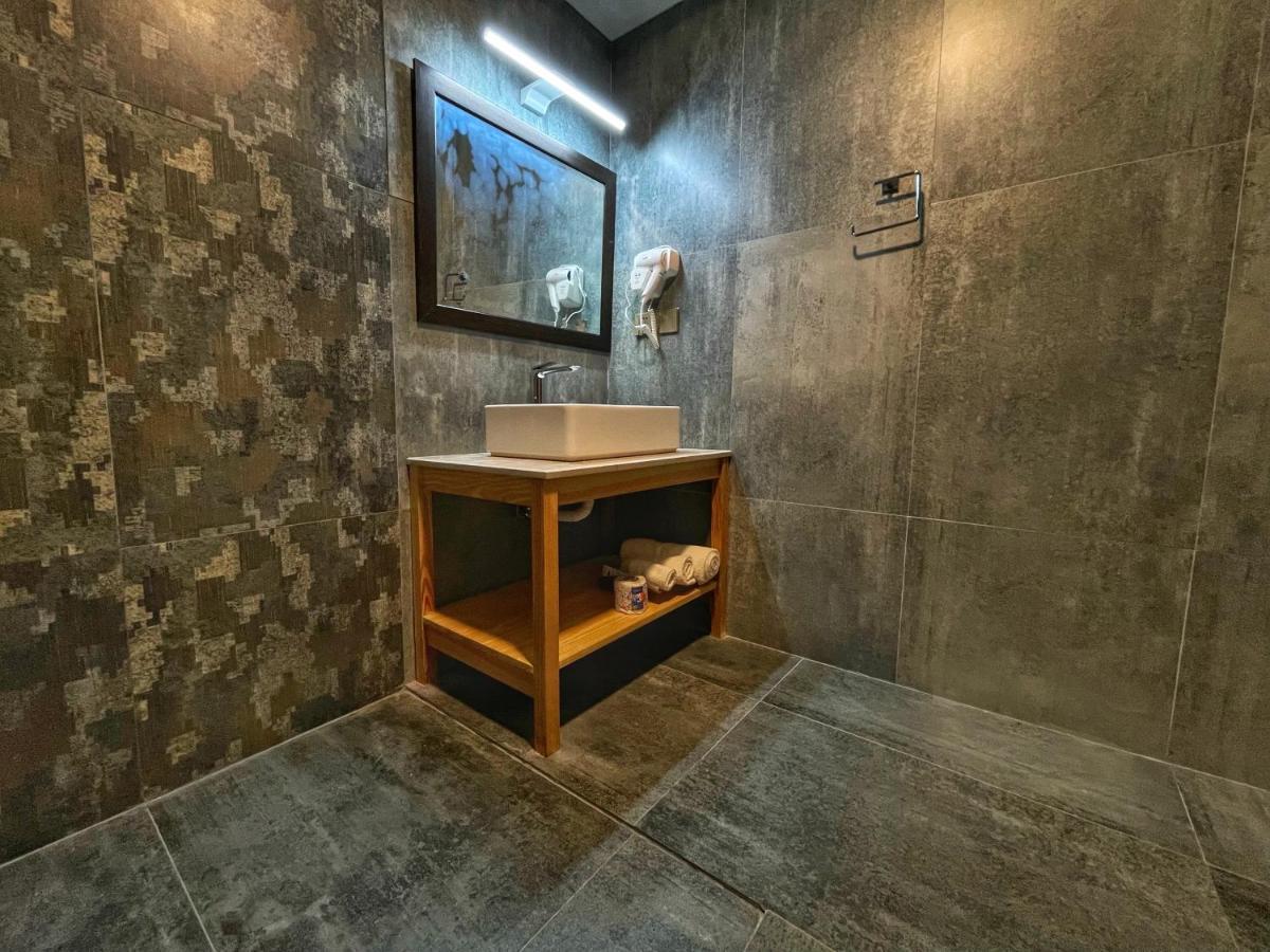 Horizon Resort Attabad Lake Hunza Karimabad  Exterior photo