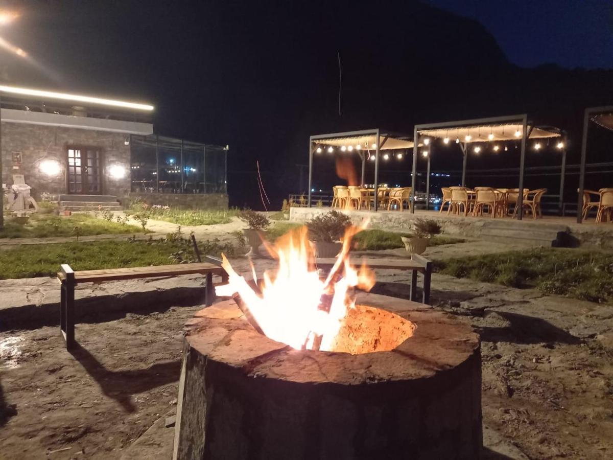 Horizon Resort Attabad Lake Hunza Karimabad  Exterior photo
