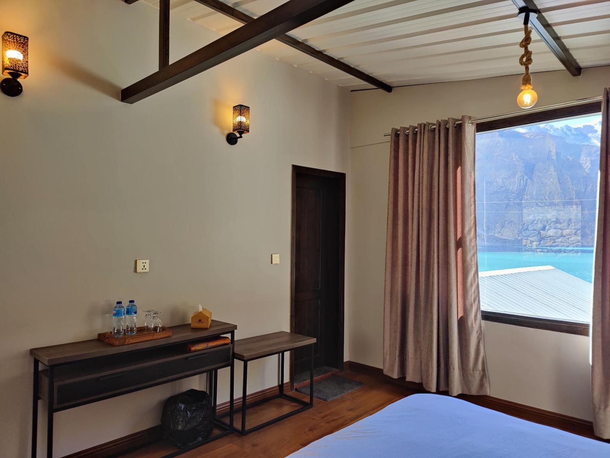 Horizon Resort Attabad Lake Hunza Karimabad  Exterior photo