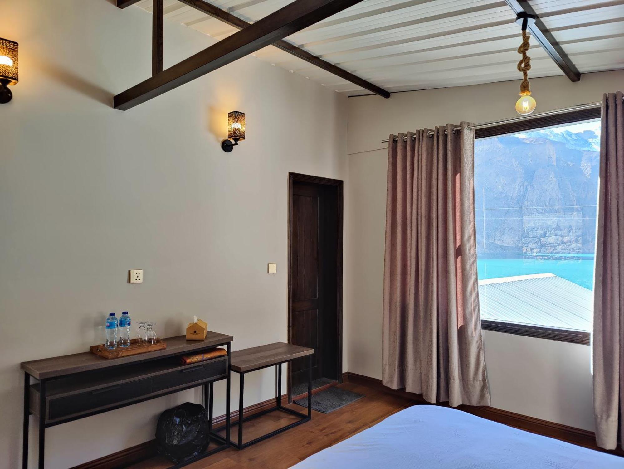 Horizon Resort Attabad Lake Hunza Karimabad  Exterior photo
