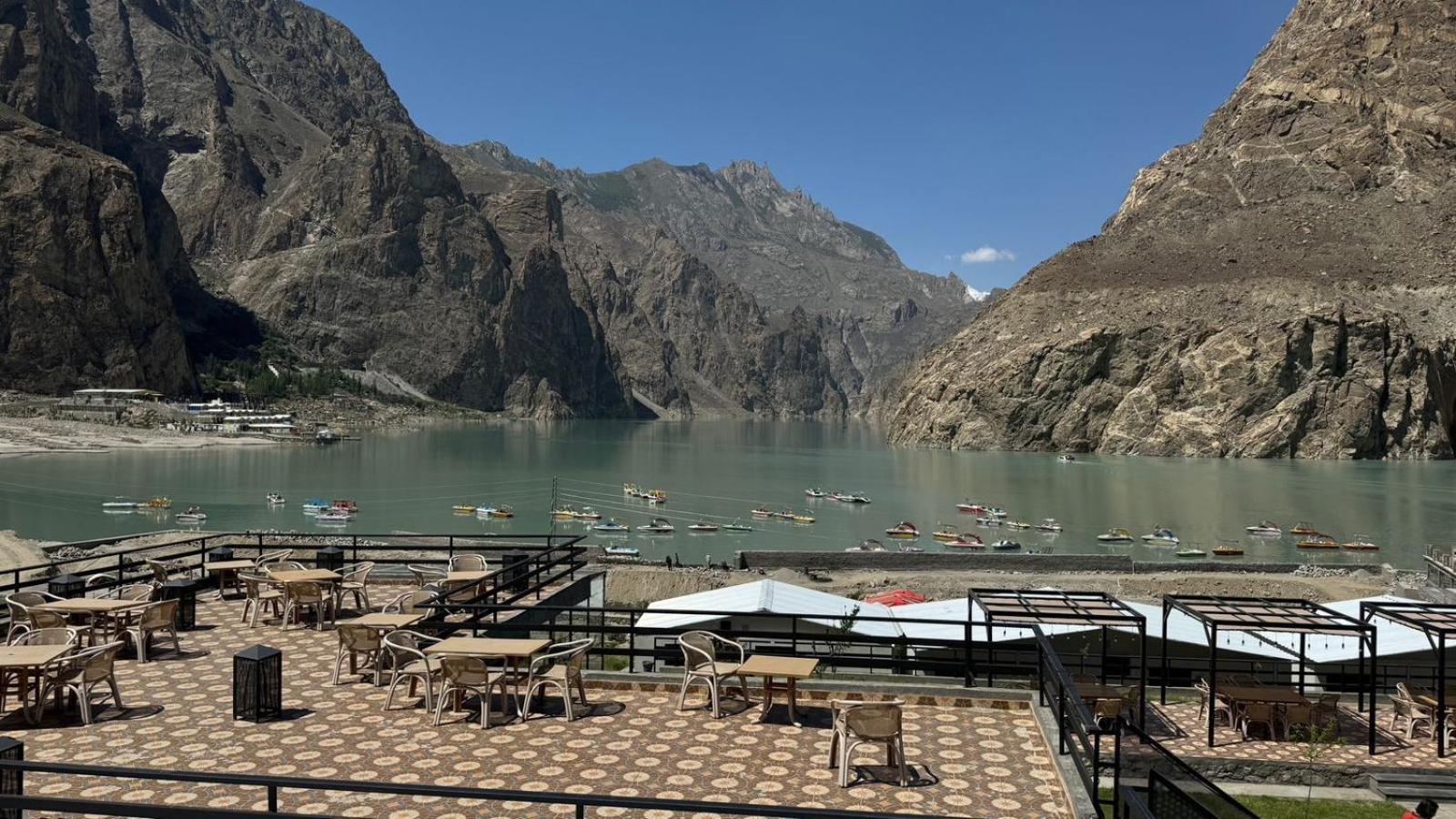 Horizon Resort Attabad Lake Hunza Karimabad  Exterior photo